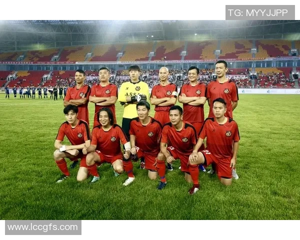 香港足球明星队携手全国足球共同推动中国足球发展新篇章